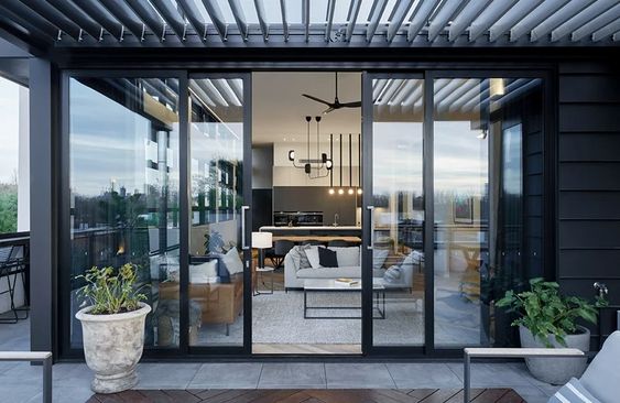 Sliding Door 1