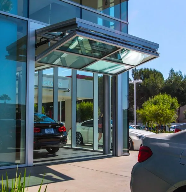 crown bi fold dealership 2 600x620 1 jpg
