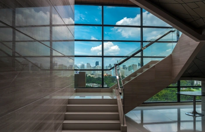 u shaped stairs image